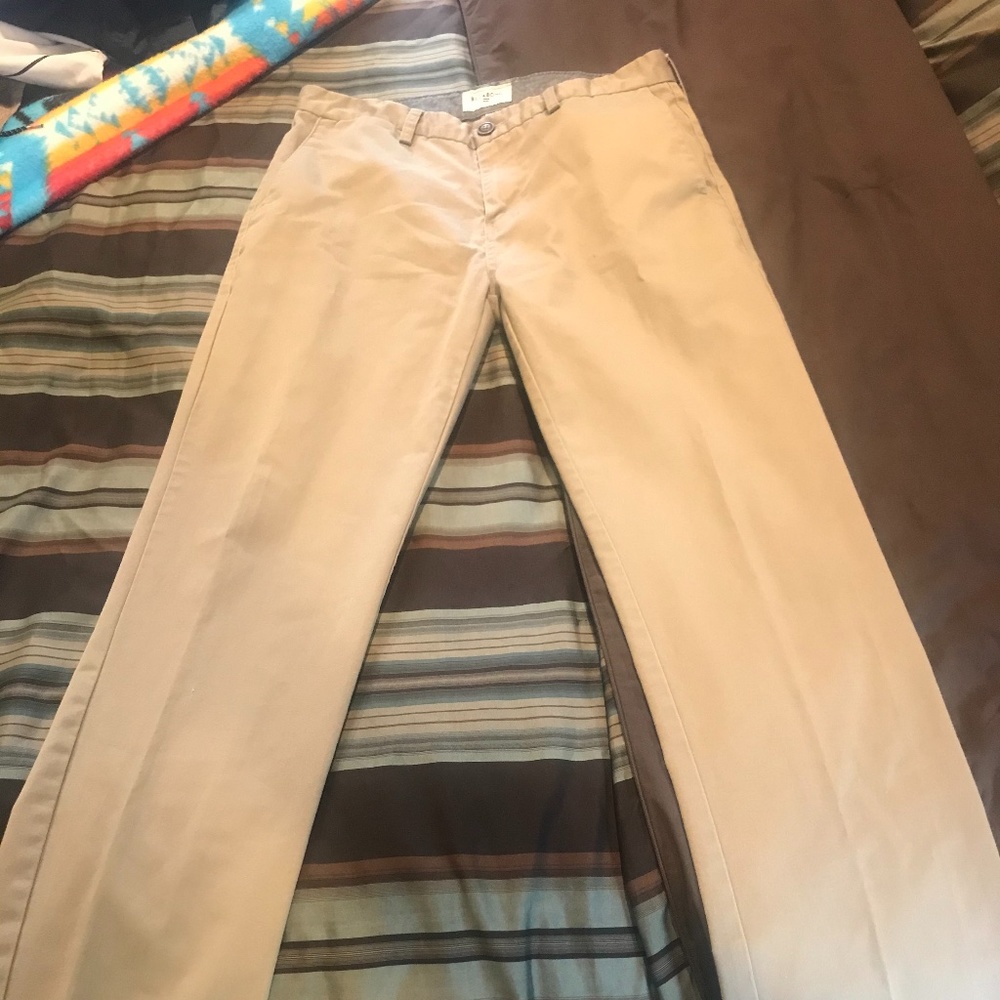 Billabong Khakis